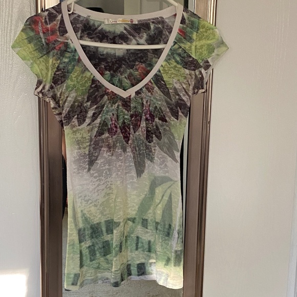 2/$10  V-Neck Burnout Top - Picture 2 of 6